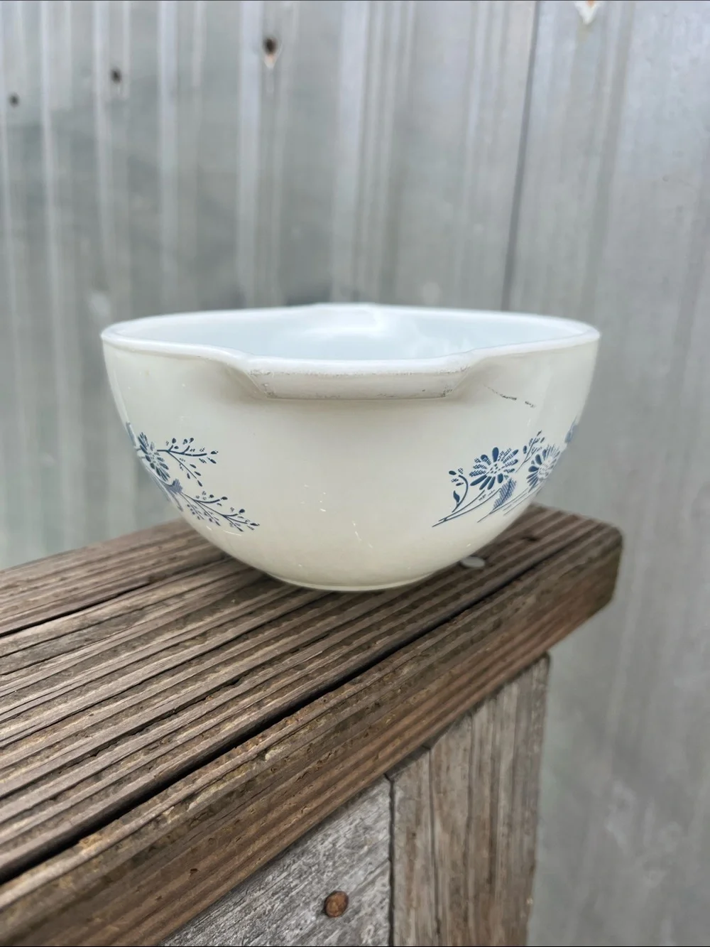 Vintage Pyrex Colonial Mist 750ml